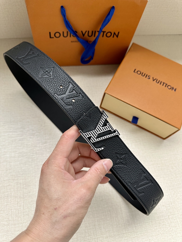 激安ルイヴィトンベルト正面デザイン